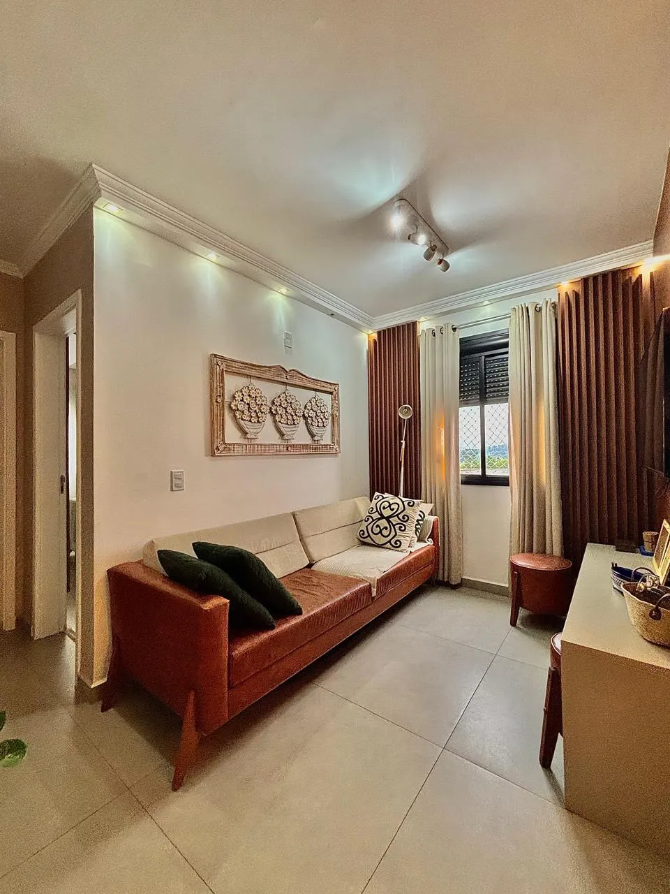 Apartamento Mobiliado à Venda com 2 dormitórios sendo 1 suíte e armários planejados, 70m² no Condomínio Evolution Boa Vista em Sorocaba/SP
