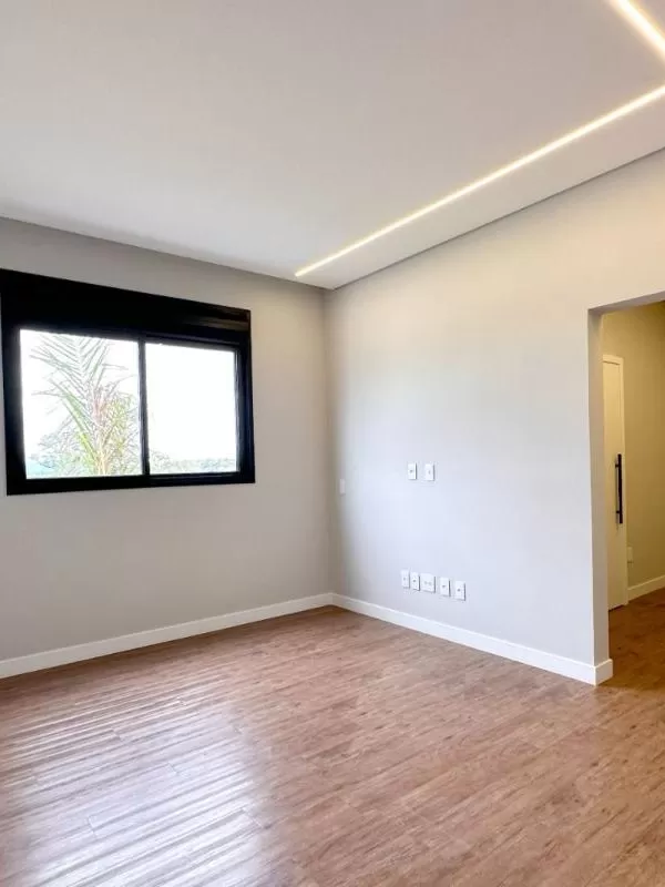 Casa à Venda com 4 suítes, escritório, adega e sala de tv, 313m² em Votorantim/SP no Condomínio Alphaville Nova Esplanada