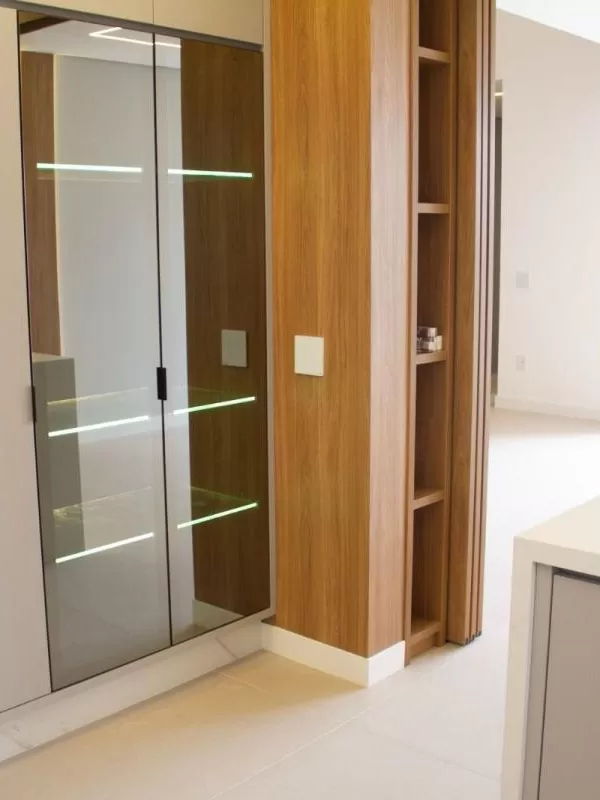 Casa à Venda com 4 suítes, escritório, adega e sala de tv, 313m² em Votorantim/SP no Condomínio Alphaville Nova Esplanada