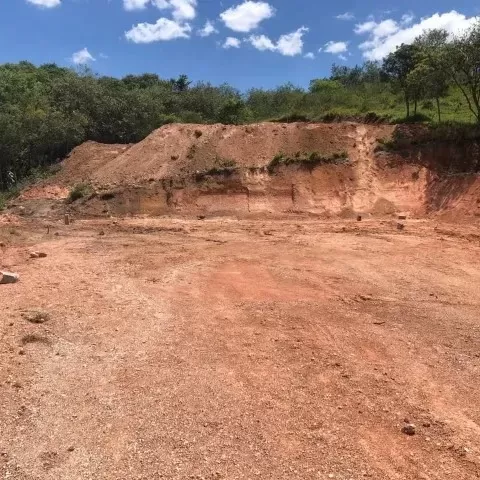 Terreno à Venda no Condomínio Veneza em Votorantim/SP