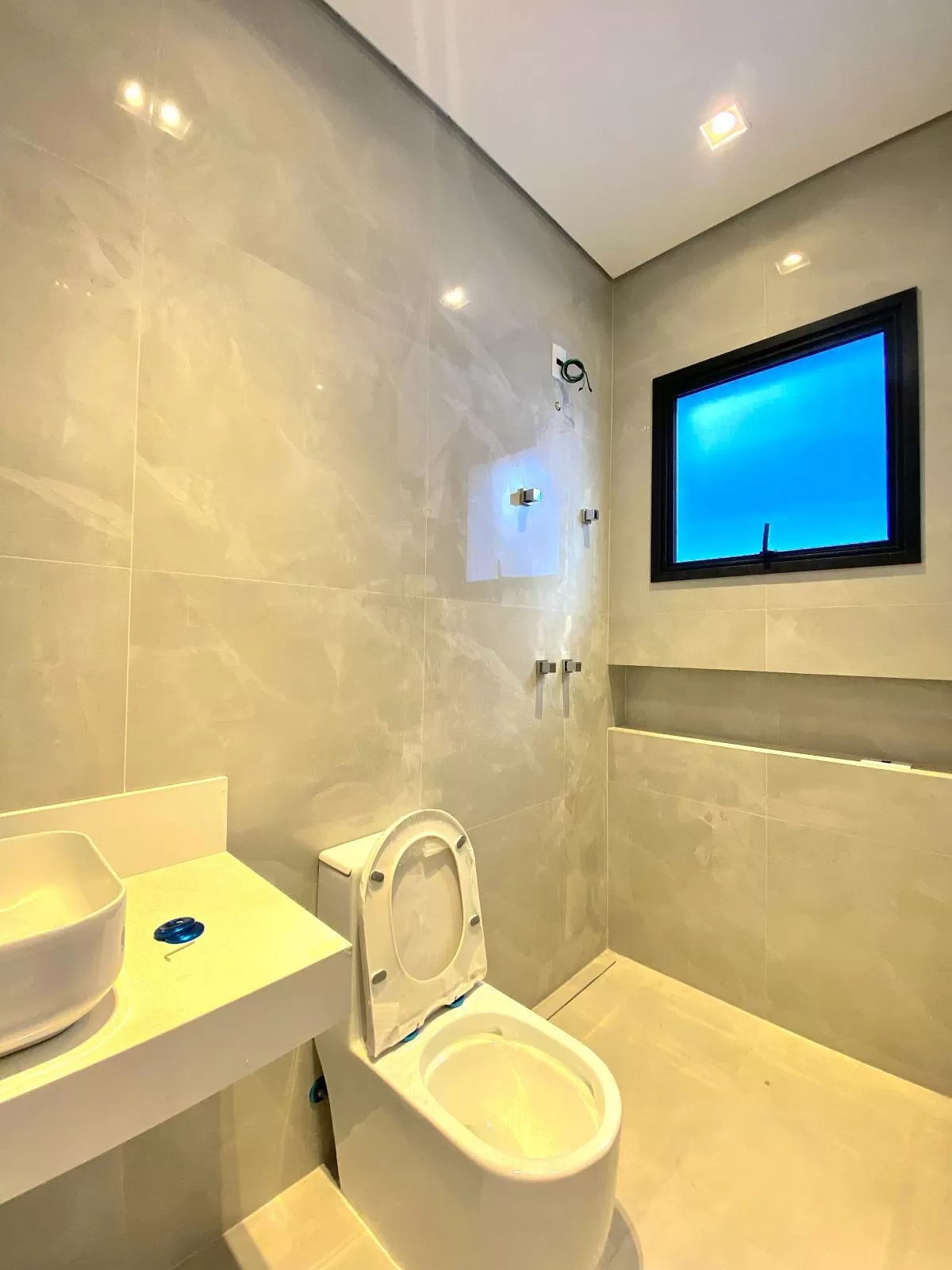 Casa à Venda com 3 suítes, escritório e área gourmet com piscina, 162m² no Condomínio Cyrela Landscape em Votorantim/SP