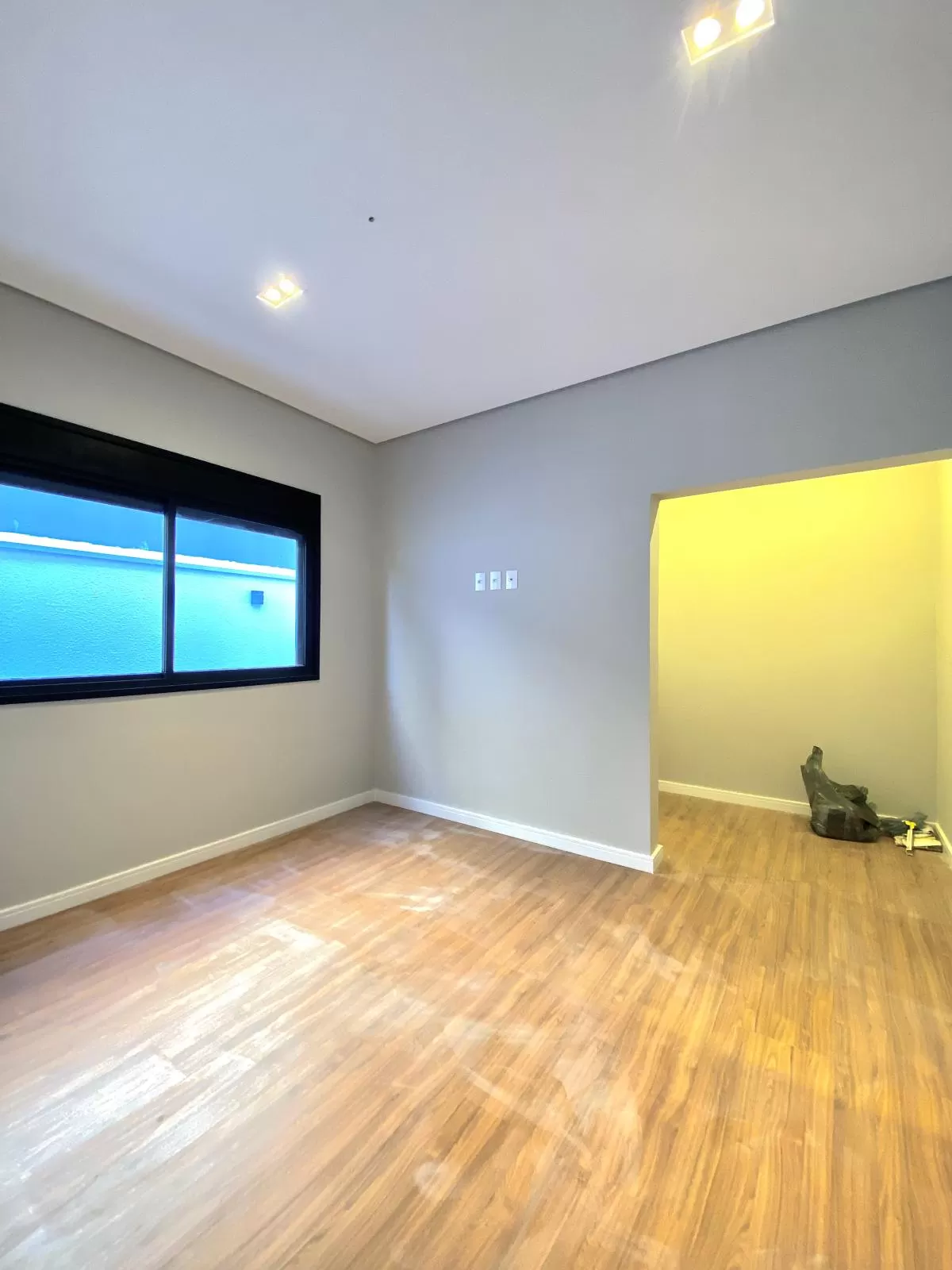 Casa à Venda com 3 suítes, escritório e área gourmet com piscina, 162m² no Condomínio Cyrela Landscape em Votorantim/SP