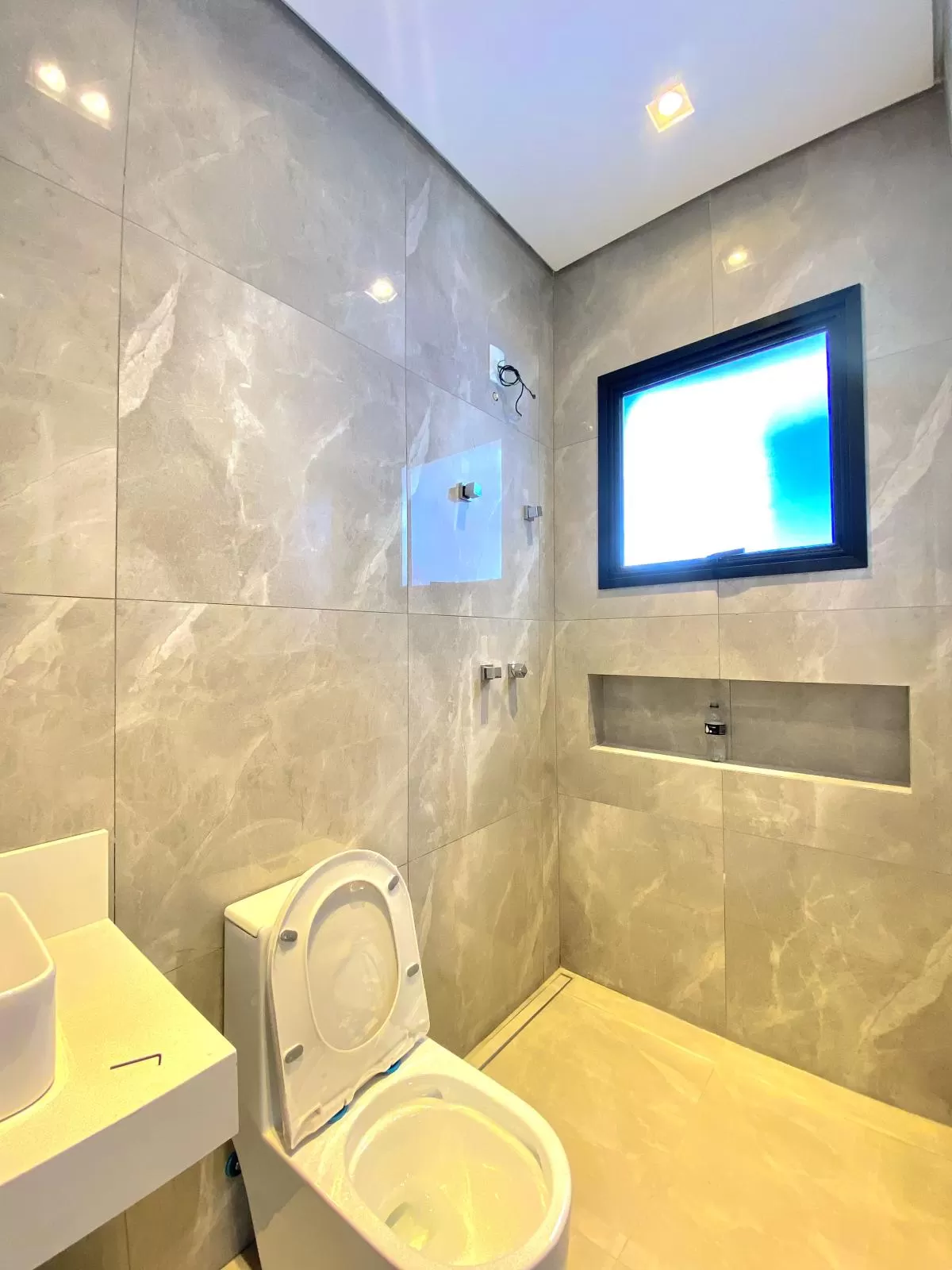 Casa à Venda com 3 suítes, escritório e área gourmet com piscina, 162m² no Condomínio Cyrela Landscape em Votorantim/SP